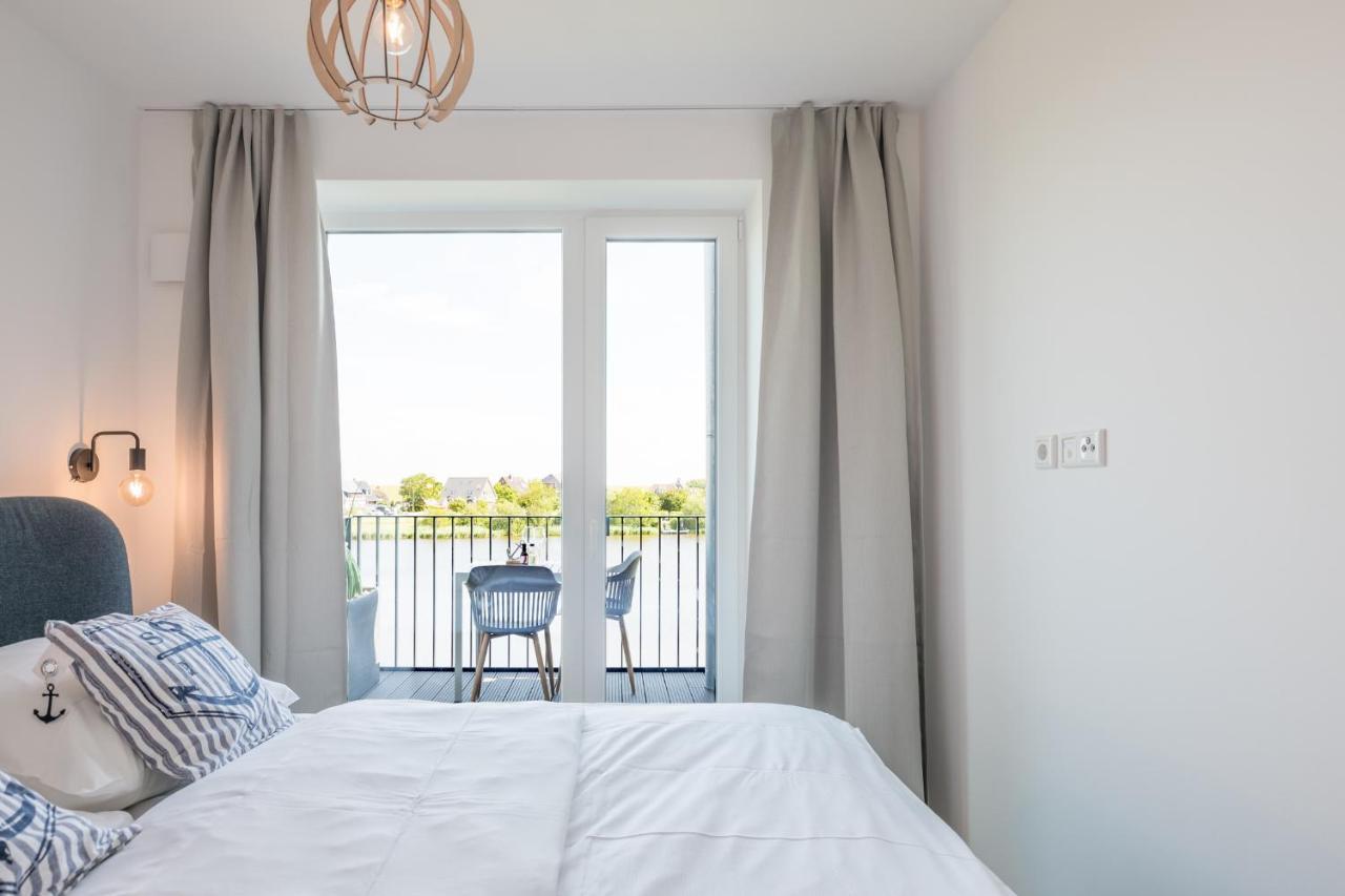 Apartment N14 Direkt Am Nordseedeich Mit Blick Auf Den See Nordstrand Exterior foto